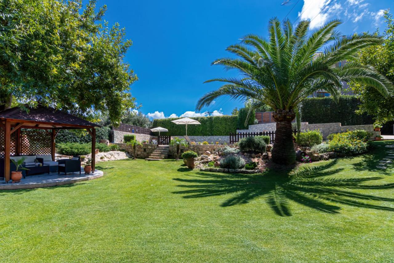 Alia Stone Villa-Ideal For Families-Heated Pool Nohia Exterior photo